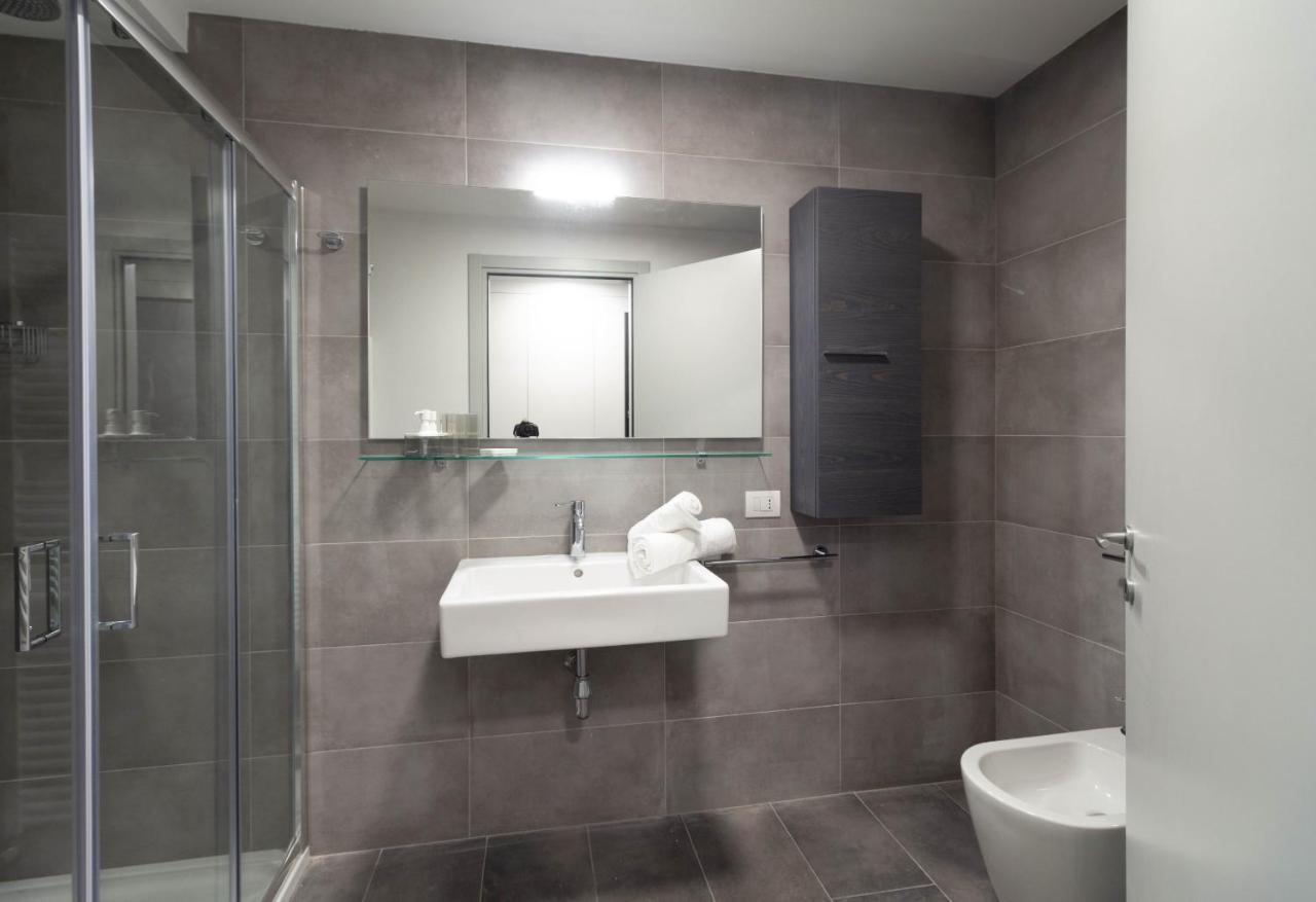 Appartamento Girasole - Affitti Brevi Italia Lecco Exterior photo